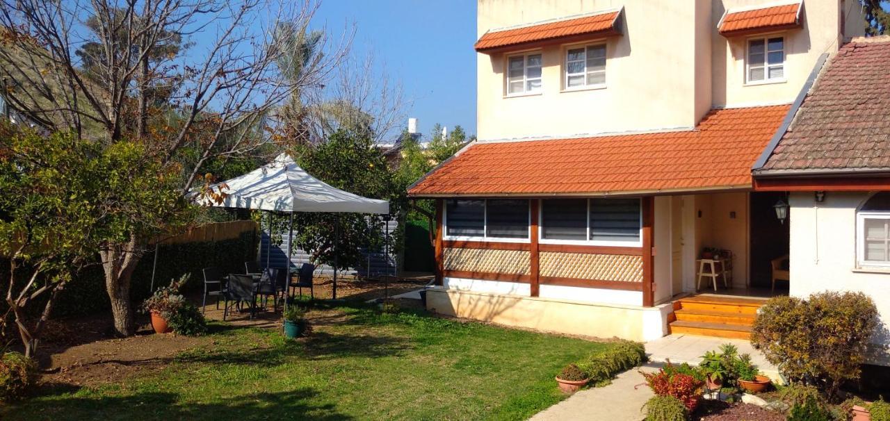 Jordan Valley One Room Apartment Menaẖemya Екстериор снимка